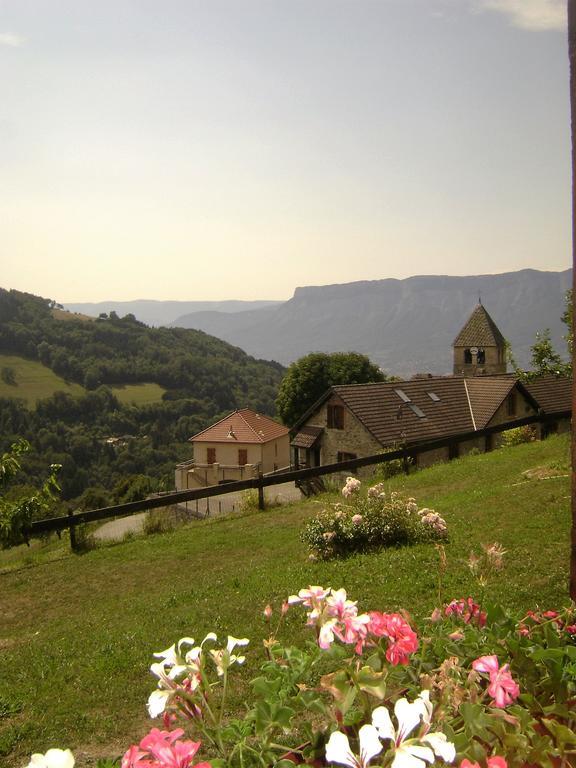 Gite Le Cerf De Belledonne Sainte-Agnès Zewnętrze zdjęcie